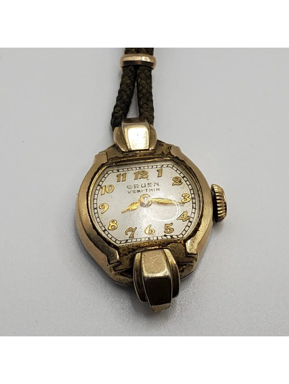 Vintage Gruen Veri-Thin 15 Jewel Movement For Parts Or Repair